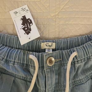 Easel boyfriend jeans